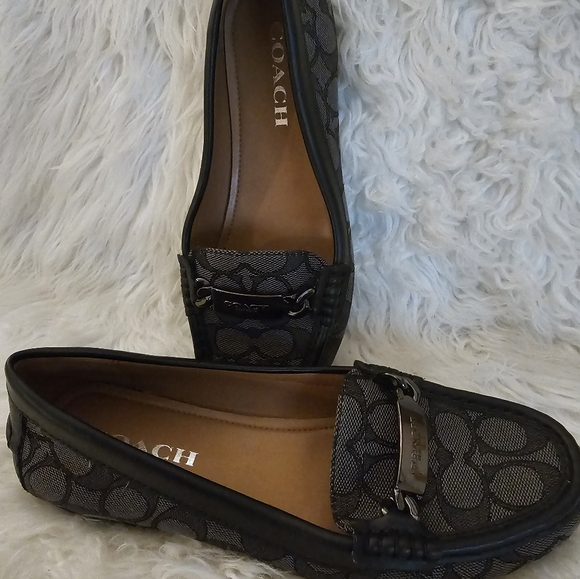 Women COACH FLAT LOAFER Signature Black-Smoke Size 7.5 - Picture 1 of 4